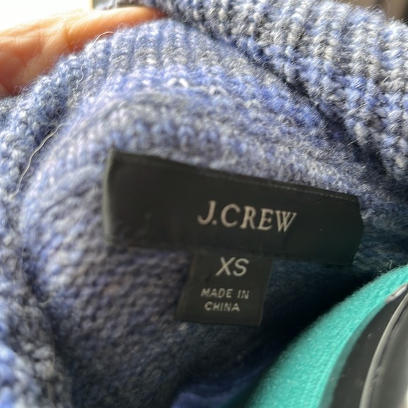 JCrew new without tags never worn blue and grey sweater with long zip. - Picture 2 of 5